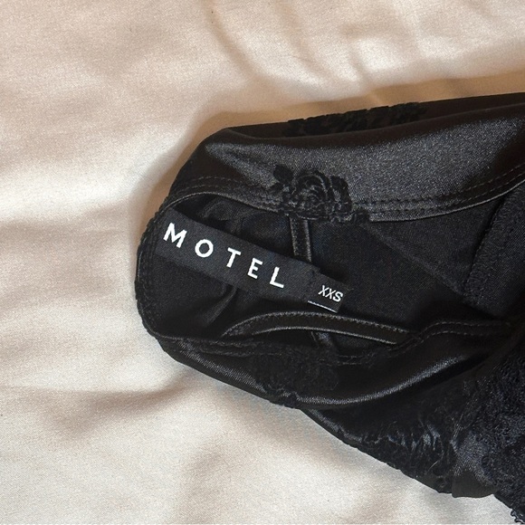 Motel Rocks Mini dress - Picture 7 of 7